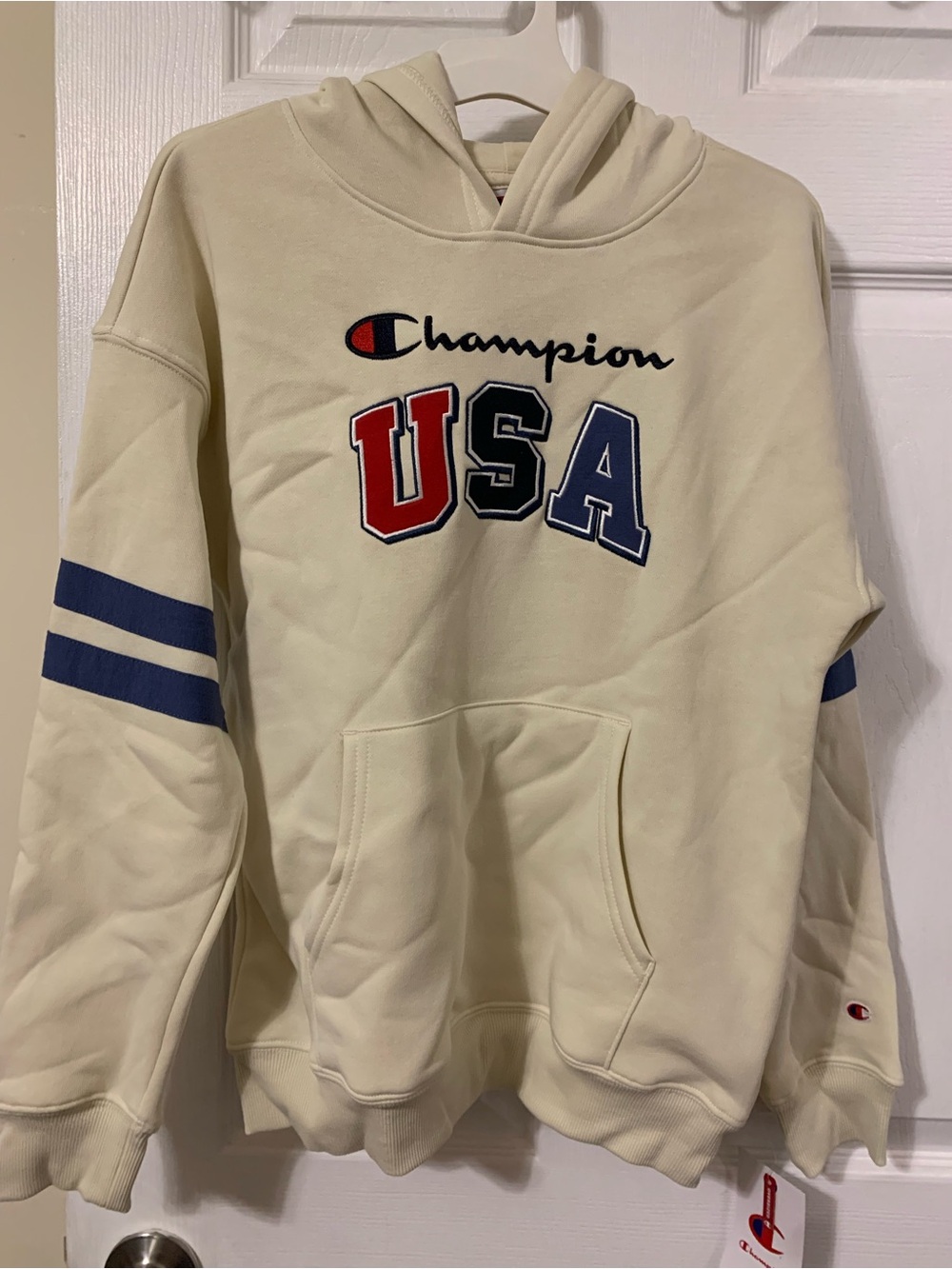 Champion unisex NWT’s Olympics USA hoodie with kangaroo pocket